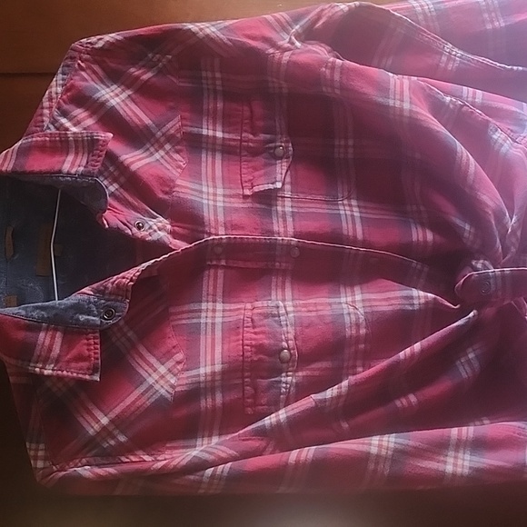 Jacks Girlfriend Red/Blue Plaid Pearl Snap Light Flannel Top Size L - Picture 3 of 16